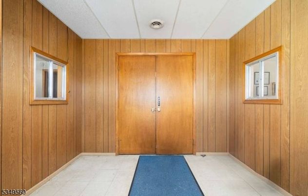 Empty room, Interior, Wooden Walls
