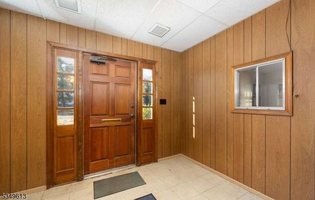 Interior, Wooden Walls