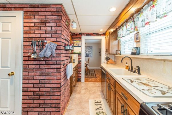 Dining room, Interior, Recessed Lighting, Stone Walls
