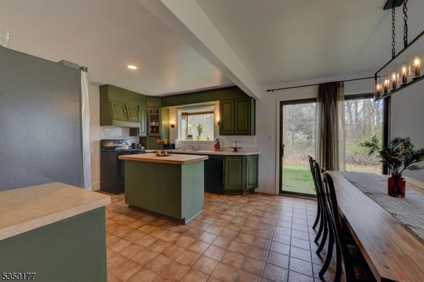 Interior, Kitchen, Recessed Lighting