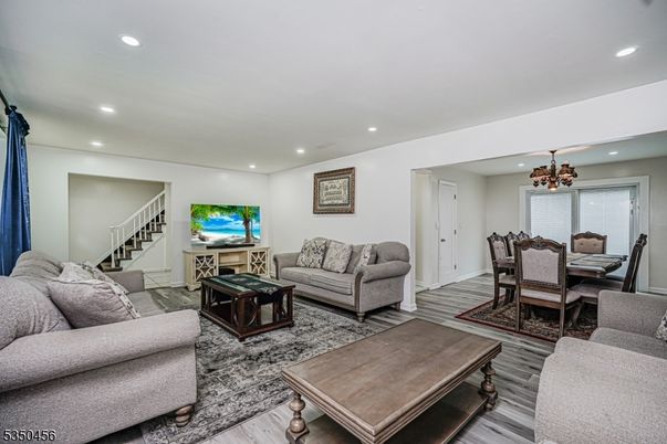 Chandelier, Dining room, Interior, Living room, Recessed Lighting, Wood Texture Flooring