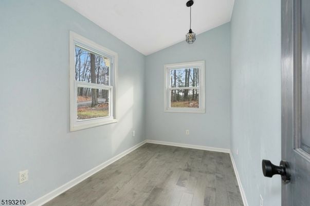 Empty room, Interior, Pendant Lights, Wood Texture Flooring