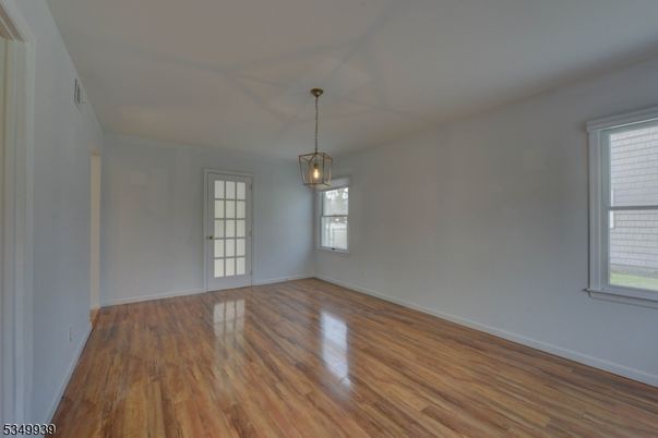 Empty room, Interior, Pendant Lights, Wood Texture Flooring