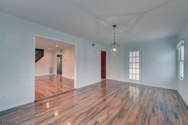 Empty room, Interior, Pendant Lights, Recessed Lighting, Wood Texture Flooring