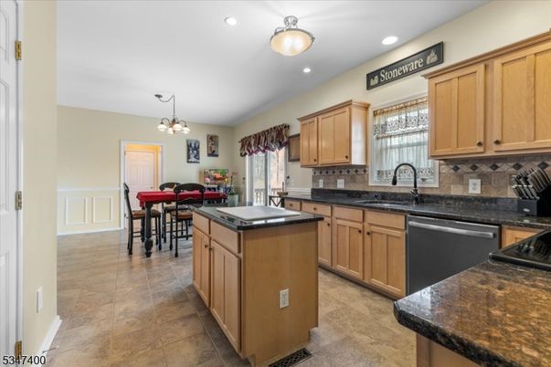 Chandelier, Dining room, Interior, Kitchen, Pendant Lights, Recessed Lighting
