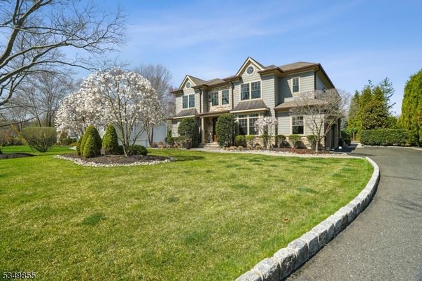 Backyard, Exterior, Facade, French Provincial