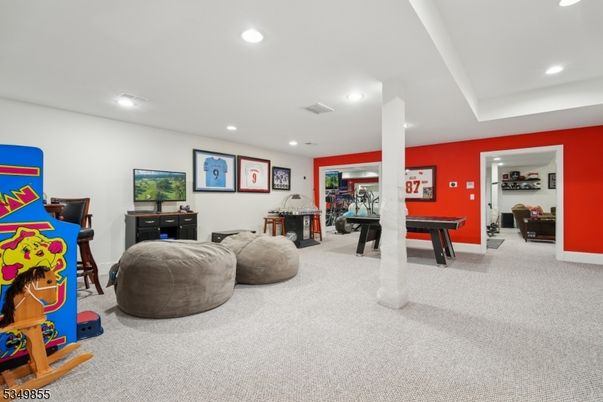Game Room, Interior, Recessed Lighting