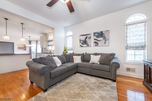 Interior, Kitchen, Living room, Pendant Lights, Recessed Lighting, Wood Texture Flooring