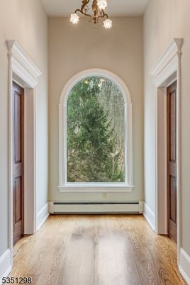 Chandelier, Empty room, Interior, Wood Texture Flooring