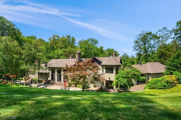Backyard, Exterior, Facade, French Provincial