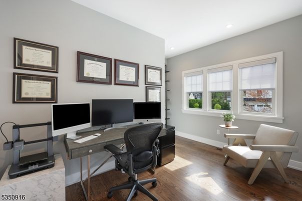 Home Office, Interior, Recessed Lighting, Wood Texture Flooring