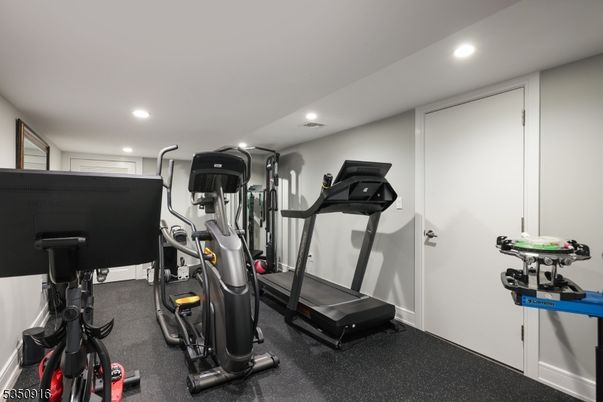 Fitness Equipment, Interior, Recessed Lighting