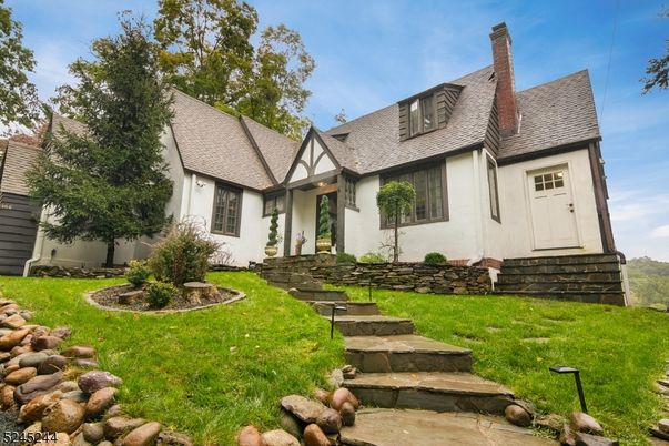 Backyard, Exterior, Facade, Tudor Revival