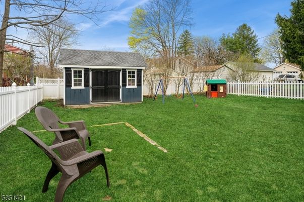 Backyard, Exterior, Playground