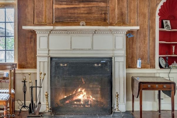 Fireplace, Interior