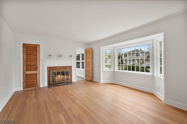 Empty room, Fireplace, Interior, Wood Texture Flooring