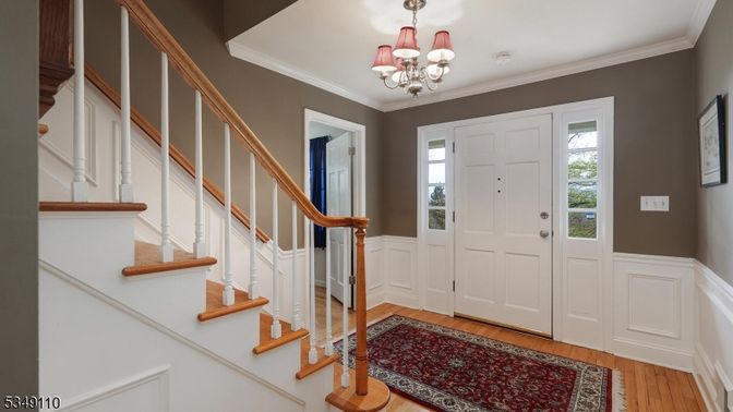 Chandelier, Interior, Wood Texture Flooring
