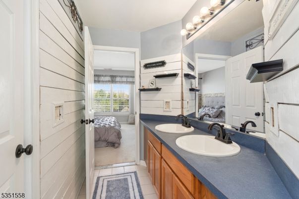 Bathroom, Bedroom, Interior