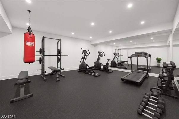 Fitness Equipment, Interior, Pendant Lights, Recessed Lighting