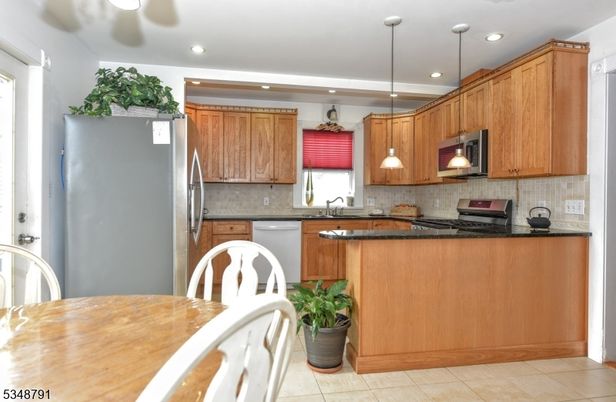 Dining room, Interior, Kitchen, Pendant Lights, Recessed Lighting