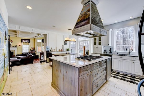 Chandelier, Interior, Kitchen, Living room, Pendant Lights, Recessed Lighting