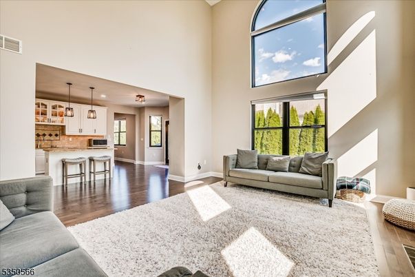 Interior, Kitchen, Living room, Pendant Lights, Wood Texture Flooring