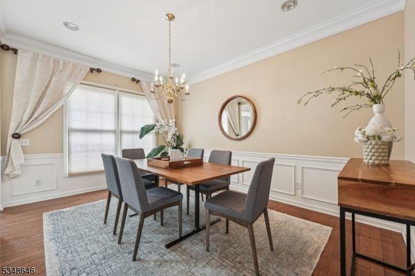 Chandelier, Dining room, Interior, Recessed Lighting, Wood Texture Flooring