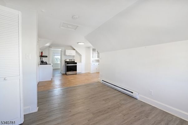 Empty room, Interior, Kitchen, Wood Texture Flooring