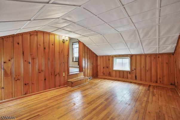 Empty room, Interior, Wood Texture Flooring, Wooden Walls