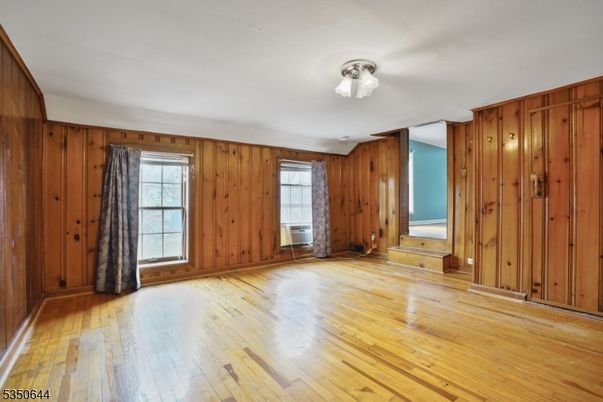 Empty room, Interior, Wood Texture Flooring, Wooden Walls