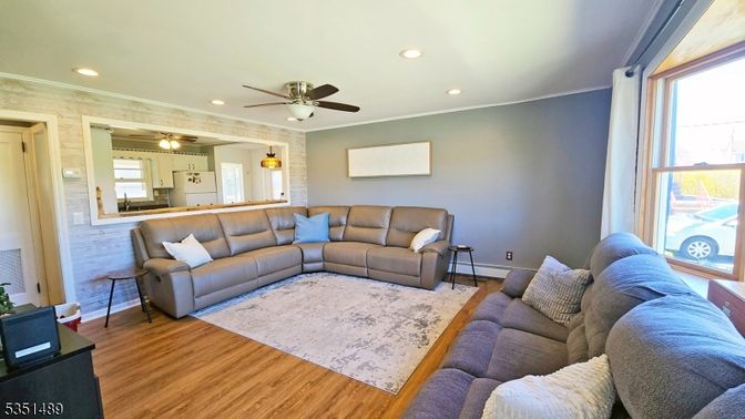 Interior, Living room, Recessed Lighting, Wood Texture Flooring