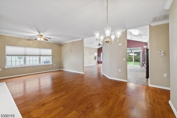 Chandelier, Empty room, Interior, Wood Texture Flooring