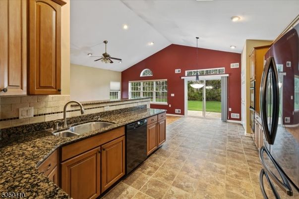 Interior, Kitchen, Pendant Lights, Recessed Lighting