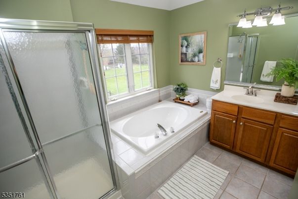Bathroom, Dual Sink Vanities, Glass Shower, Interior