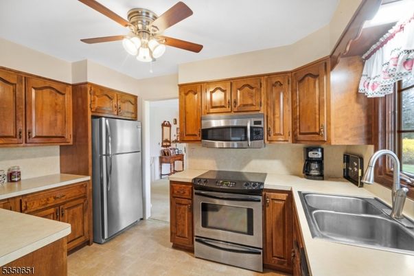 Interior, Kitchen, Stainless Steel Appliances