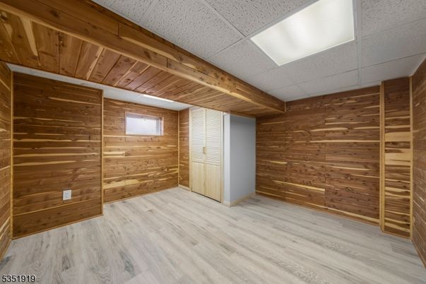 Empty room, Interior, Wooden Beams, Wooden Ceilings, Wood Texture Flooring, Wooden Walls