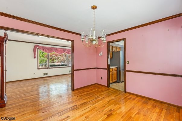 Chandelier, Empty room, Interior, Wood Texture Flooring