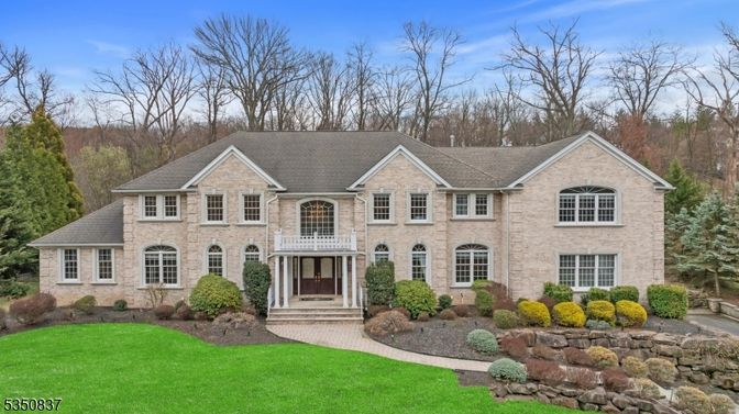 Backyard, Exterior, Facade, Brick Facade, French Provincial