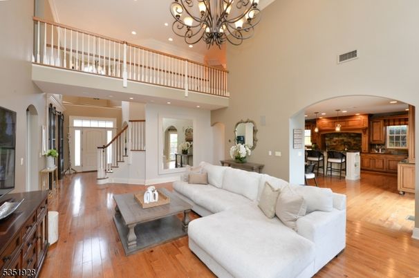 Chandelier, Dining room, Interior, Kitchen, Living room, Recessed Lighting, Wood Texture Flooring