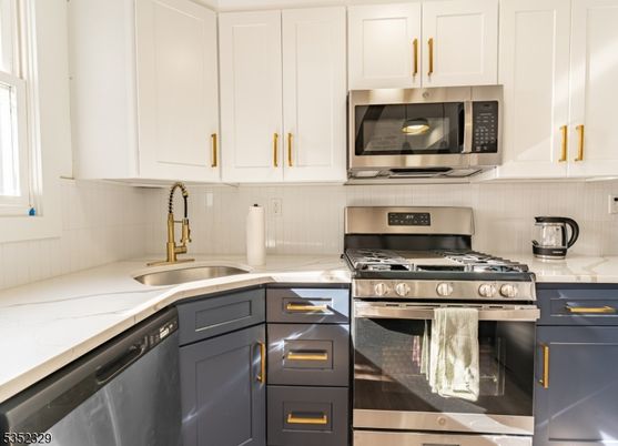 Interior, Kitchen, Stainless Steel Appliances