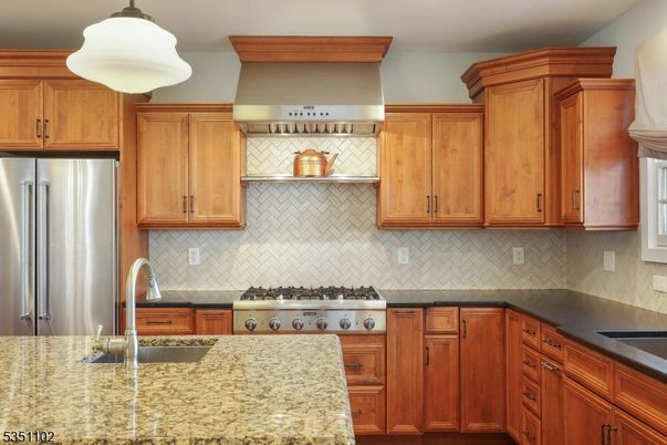 Interior, Kitchen, Stainless Steel Appliances