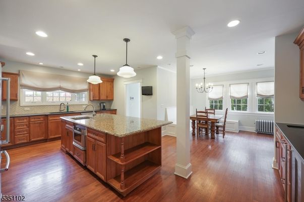 Chandelier, Dining room, Interior, Kitchen, Pendant Lights, Recessed Lighting, Wood Texture Flooring