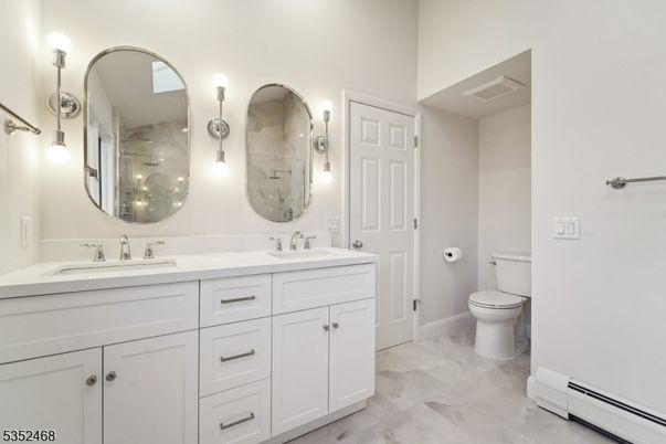 Bathroom, Dual Sink Vanities, Interior