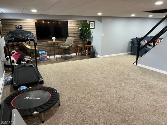 Fitness Equipment, Interior, Recessed Lighting