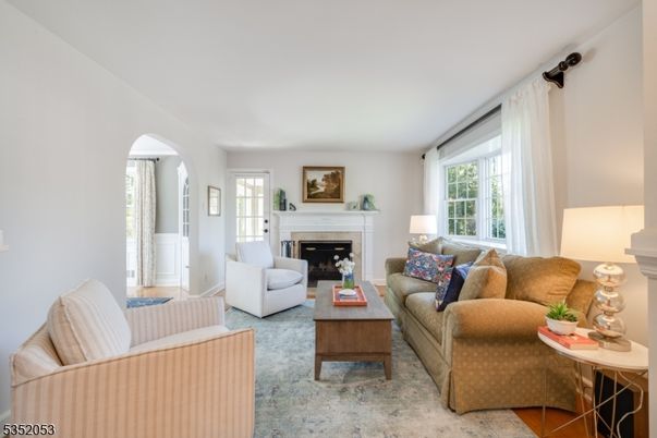 Fireplace, Interior, Living room