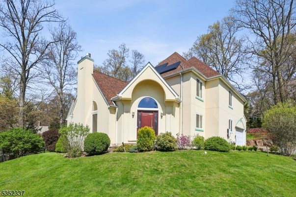 Attached, Backyard, Exterior, Facade, French Provincial