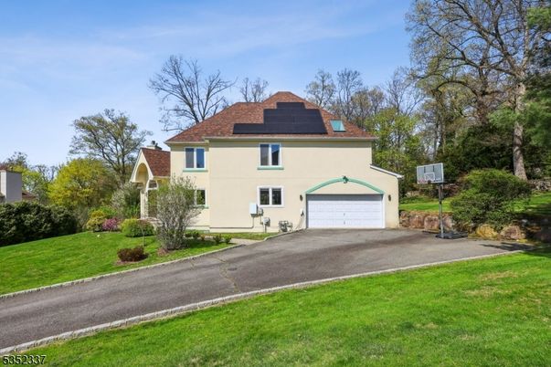 Attached, Exterior, Facade, Solar Panels, French Provincial