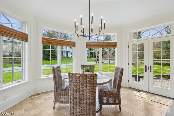 Chandelier, Dining room, Interior, Sun Room