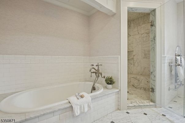 Bathroom, Interior, Marble, Marble Walls