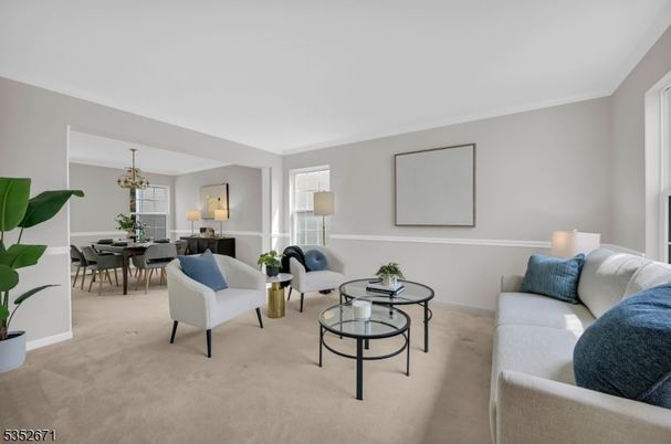 Chandelier, Dining room, Interior, Living room